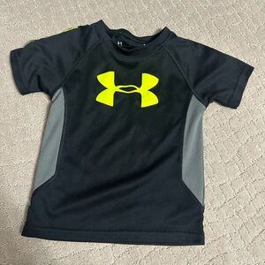 Under Armour 2T dry wick shirt